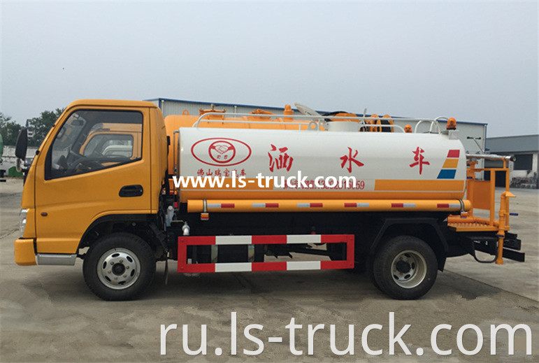 water tank truck 33